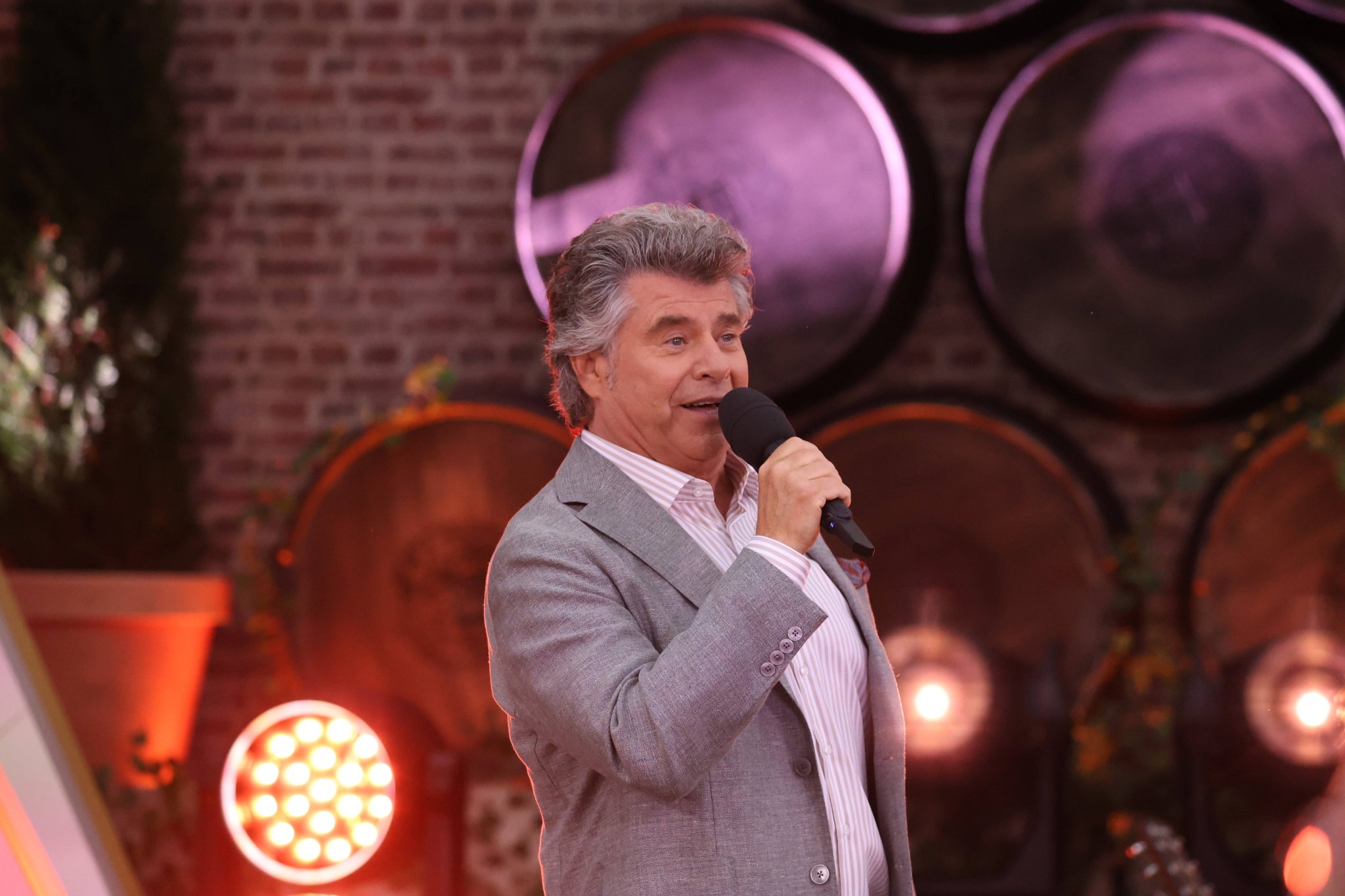 Andy Borg auf der Bühne beim Sommer-Spaß mit Andy Borg im Europa-Park Rust