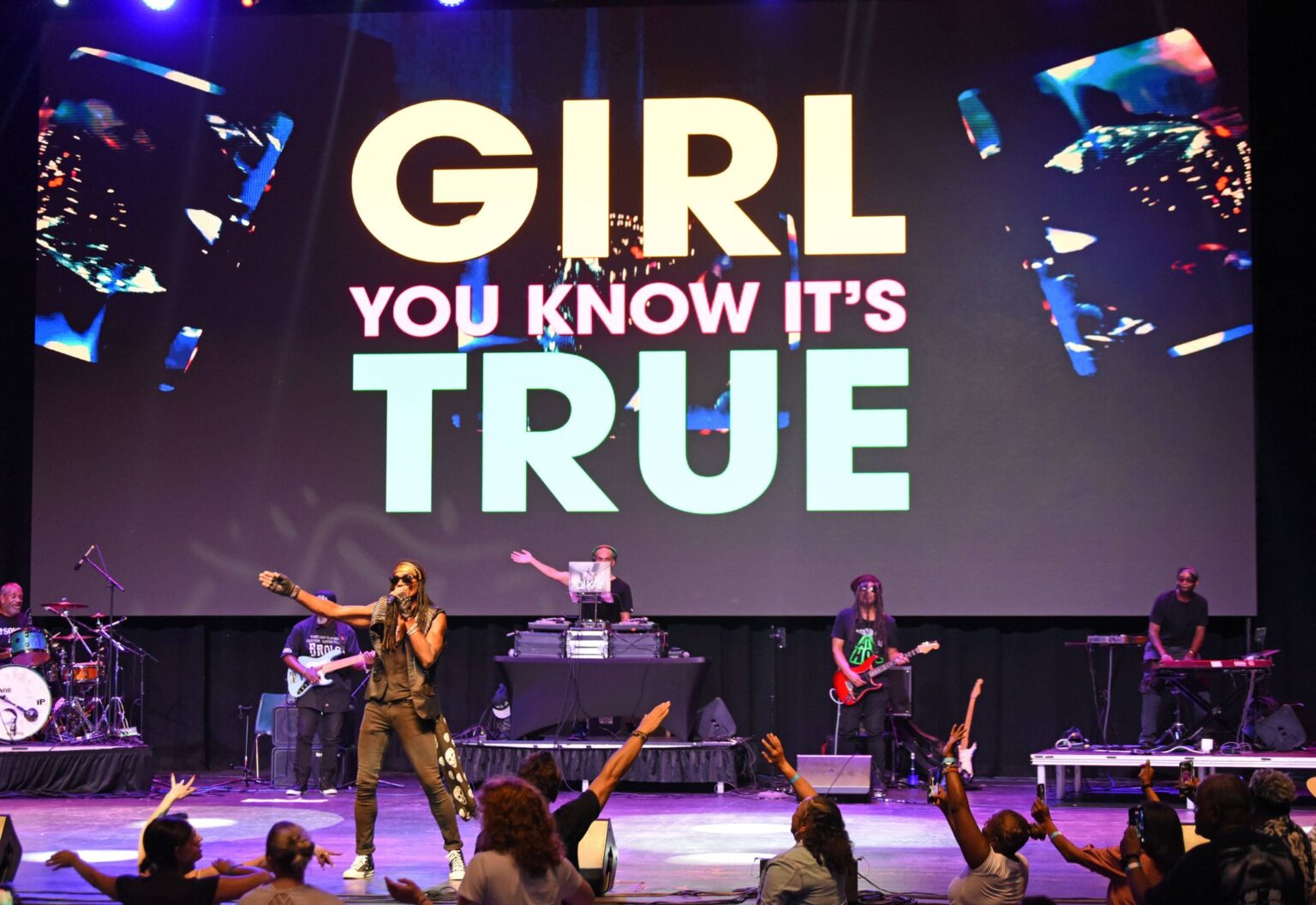 Fab Morvan, ehemaliger Frontmann von Milli Vanilli, bei einem Live-Auftritt in Georgia (USA) im Juli 2026