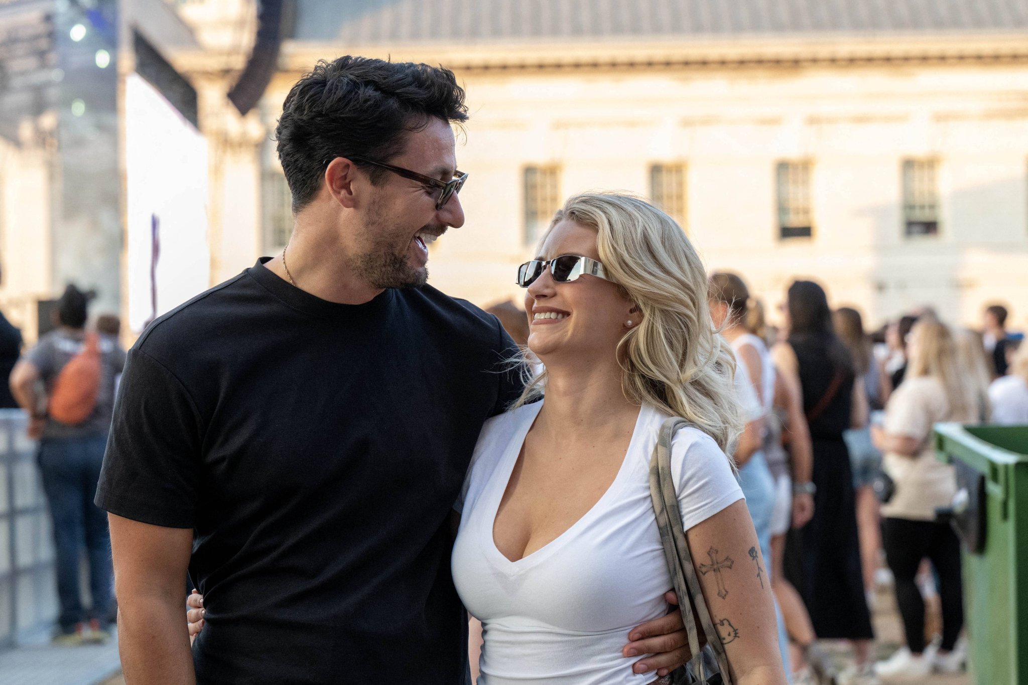 Lottie Moss mit ihrem Freund Themy Kalaitzis in London