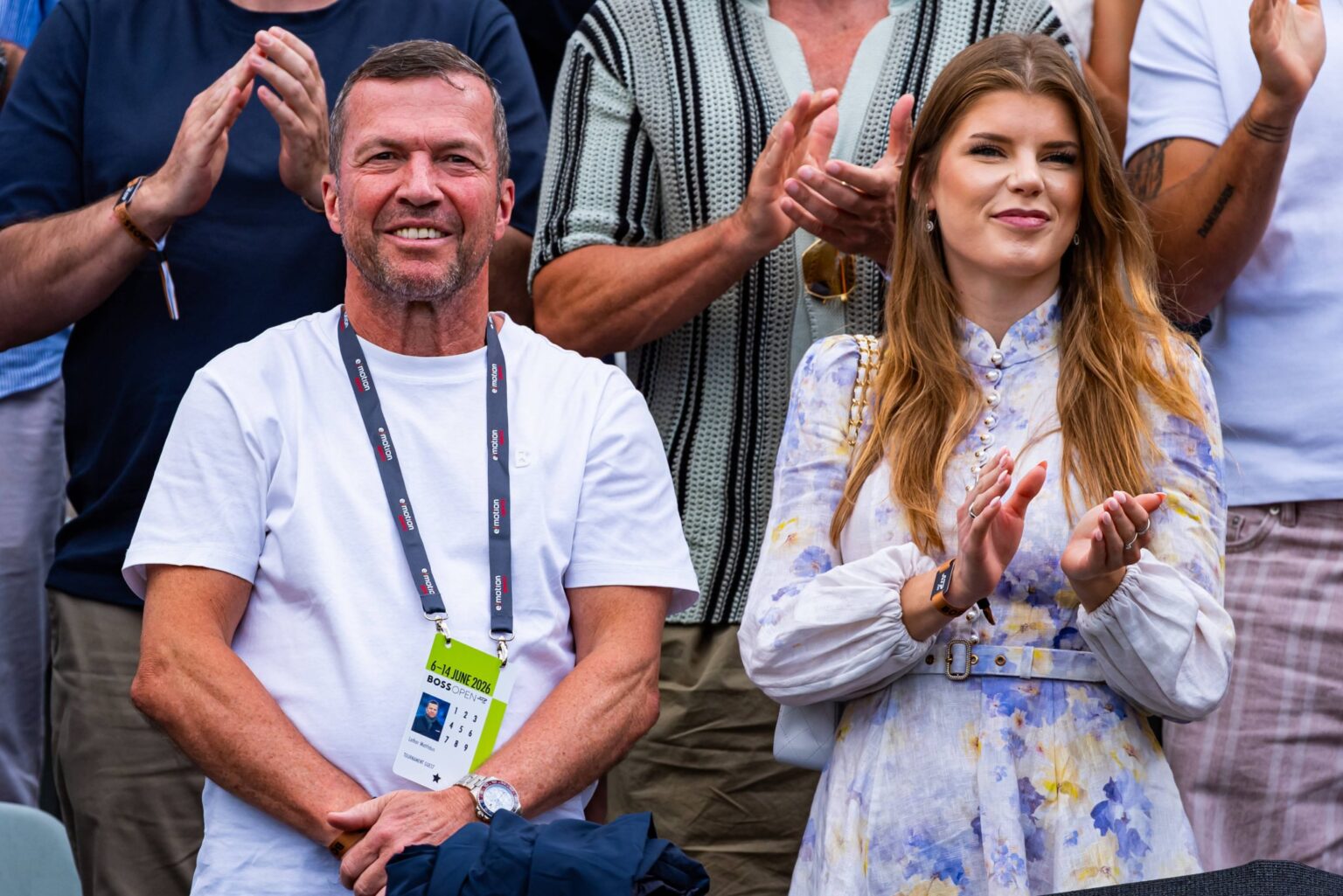 Lothar Matthäus und seine Freundin Theresa Sommer auf der Tribüne bei den Boss Open in Stuttgart