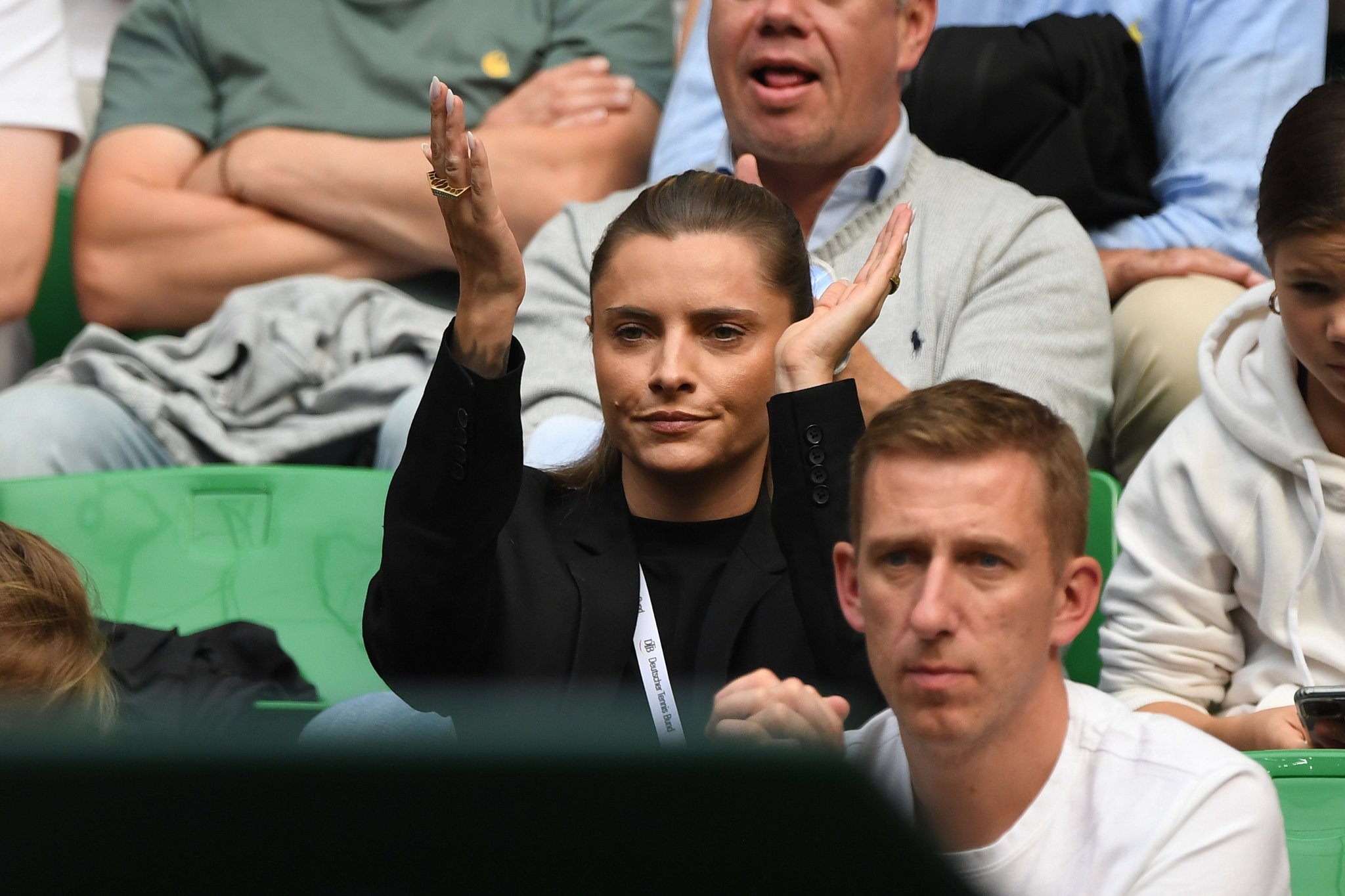 Sophia Thomalla im Publikum beim Davis Cup in Halle (Westfalen)