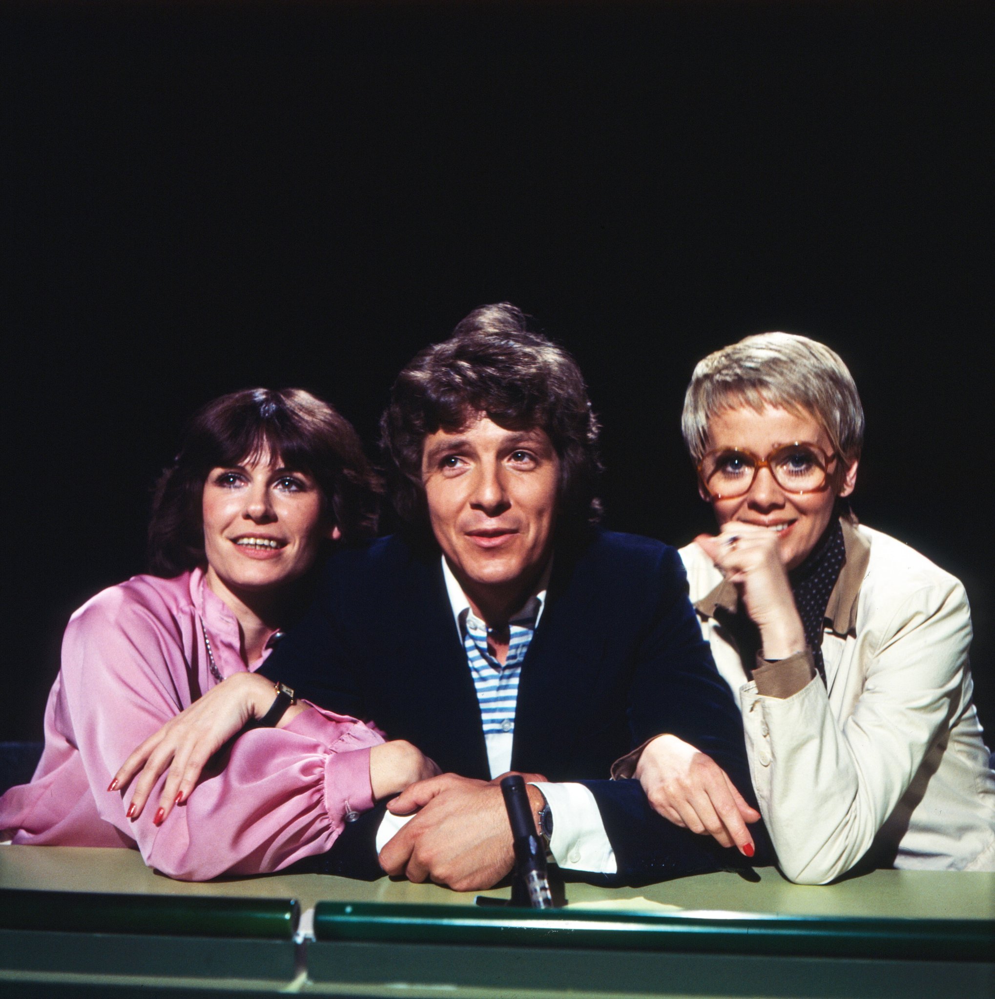 Mary Roos, Michael Schanze und Hanni Vanhaiden als Team Musik in der Quizshow KO - OK