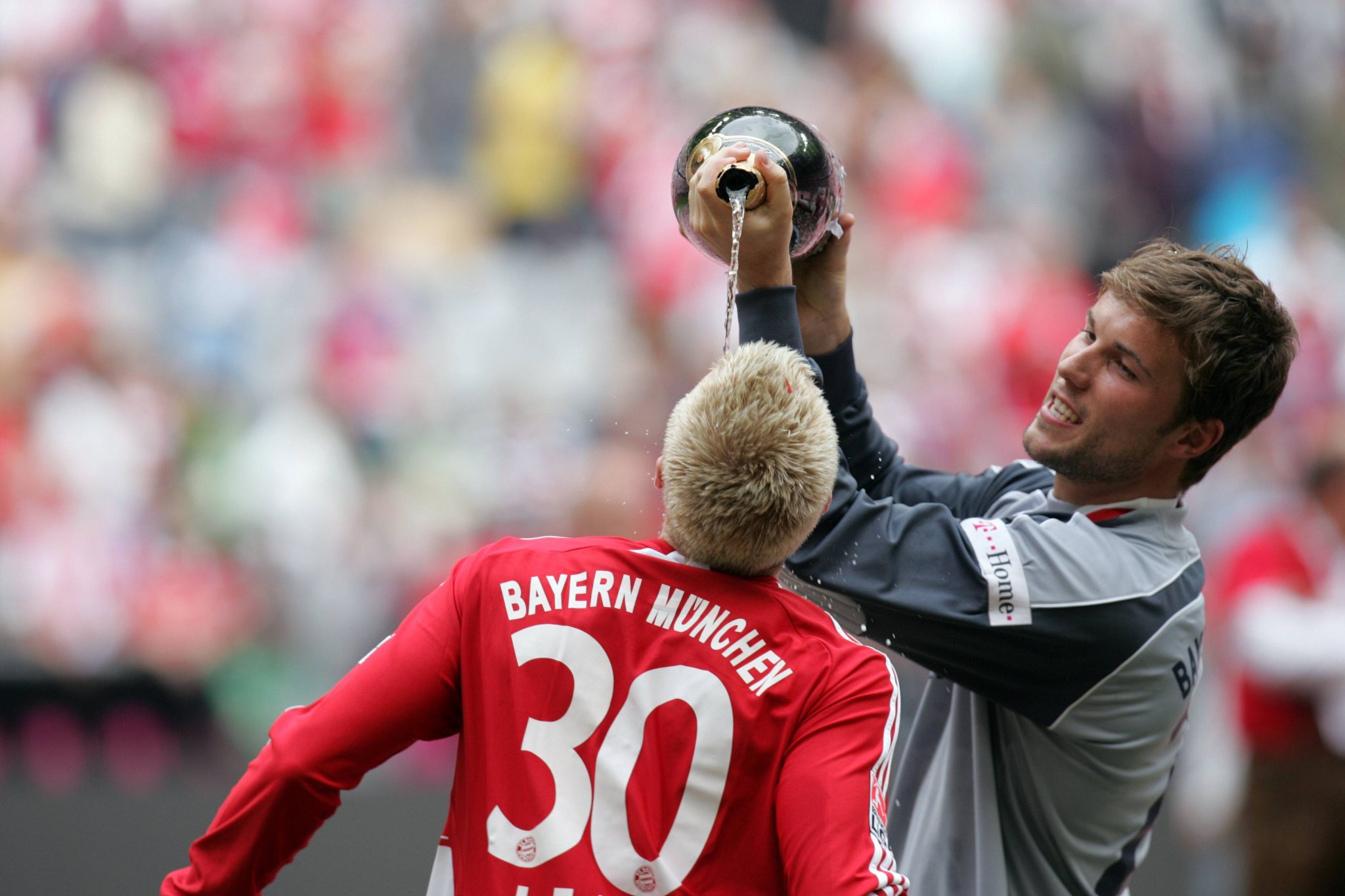 Christian Lell und Michael Rensing feiern 2008 die Deutsche Meisterschaft mit dem FC Bayern