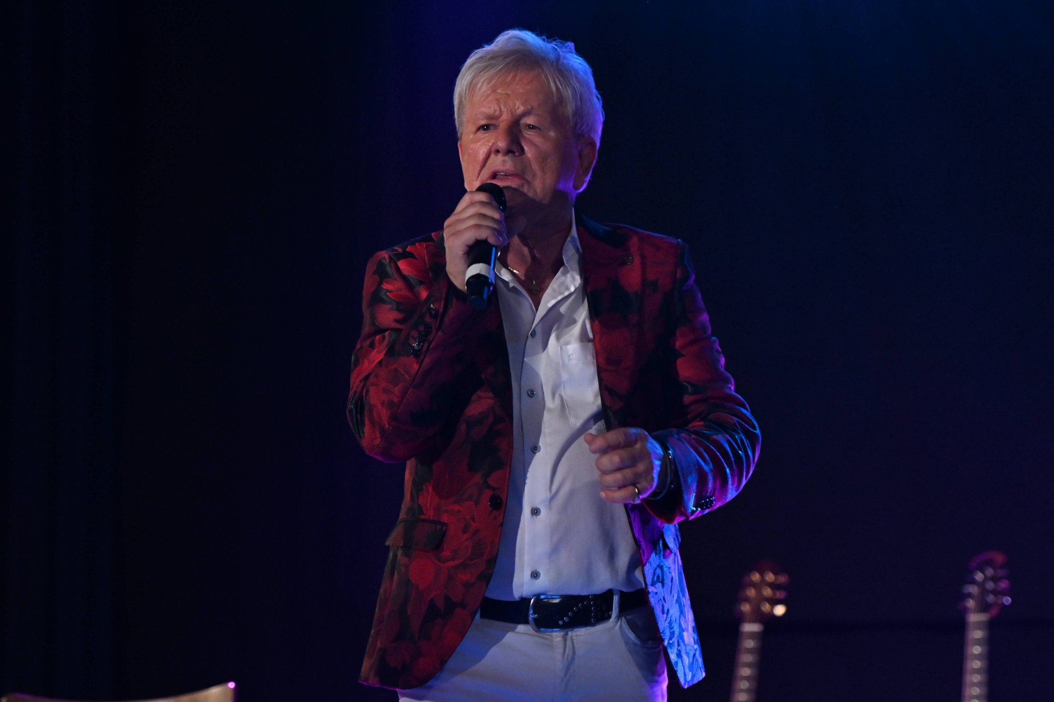 G.G. Anderson auf der Bühne bei Mia San Schlager 2.0 in Waldmünchen