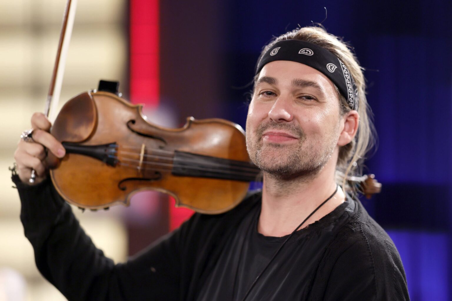 David Garrett mit Geige beim Kölner Treff im Oktober 2026