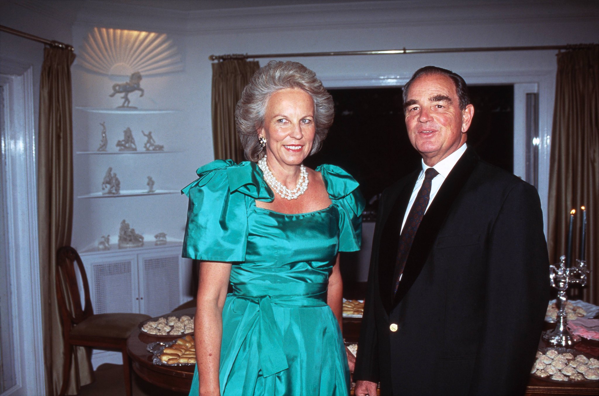 Rudolf Graf von Schönburg-Glauchau mit Ehefrau Prinzessin Marie Louise von Preußen in Marbella 1995